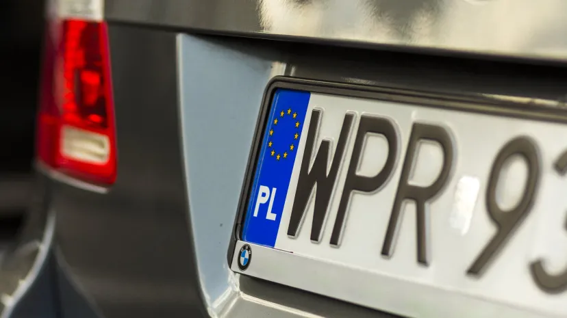 Tablice rejestracyjne, rejestracja pojazdu